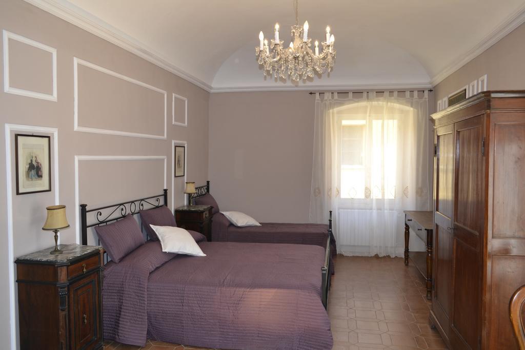 Corte Palazzo Picedi Benettini サルツァーナ 部屋 写真